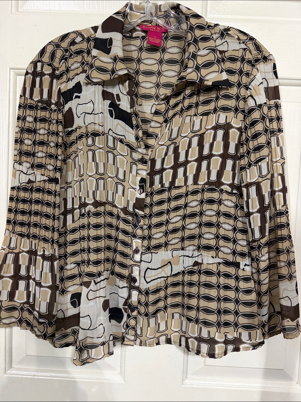 Sunny Leigh Brown, Beige & White Geometric Button-Front Shirt